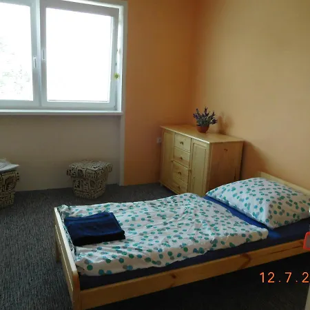 Guest house V Soukromi Na Podluzi *